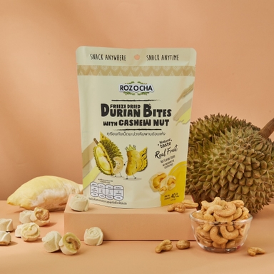 Durian Bites With Cashew Nut ทุเรียนกับเม็ดมะม่วงหิมพานต์ 002